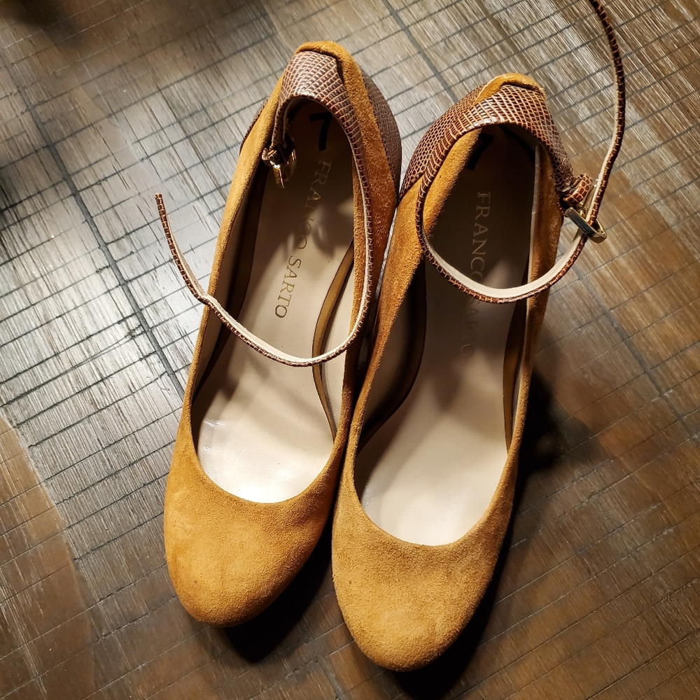 Franco Sarto Camel Heels